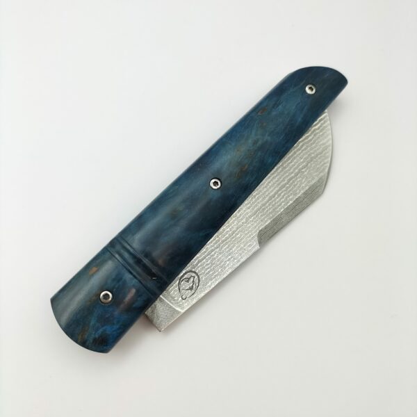 Couteau Artisanal Damas par les Lames de K en Erable Bleu4