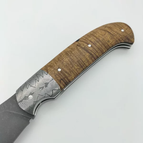 Couteau artisanal realise par Karim Valentin4 2