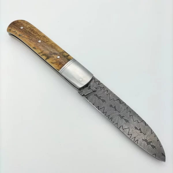 Couteau artisanal realise par Karim Valentin4