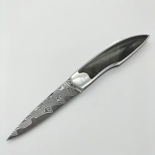 Couteau de collection damas realise par Vincent Saja