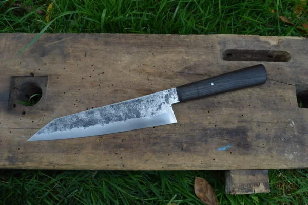 Couteau de cuisine artisanal gyuto par Arthur Lapostat en Morta