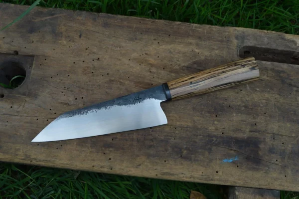 Couteau de cuisine artisanal gyuto par Arthur Lapostat en hetre