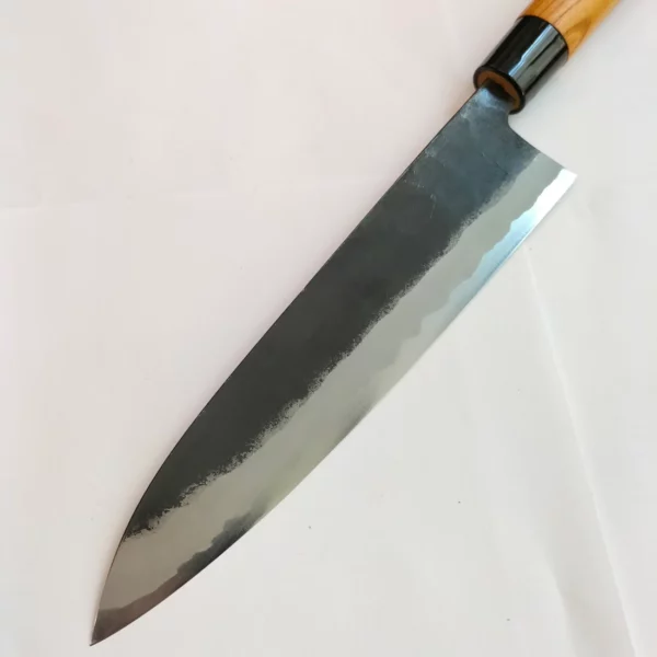 Couteau japonais artisanal Kuro Keyaki Gyuto5