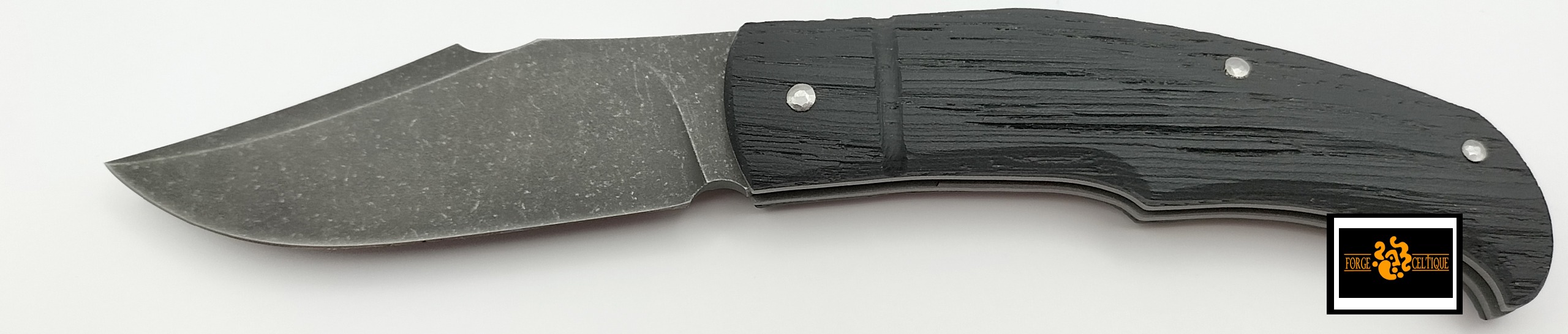 artisan coutellier forge celtique couteau
