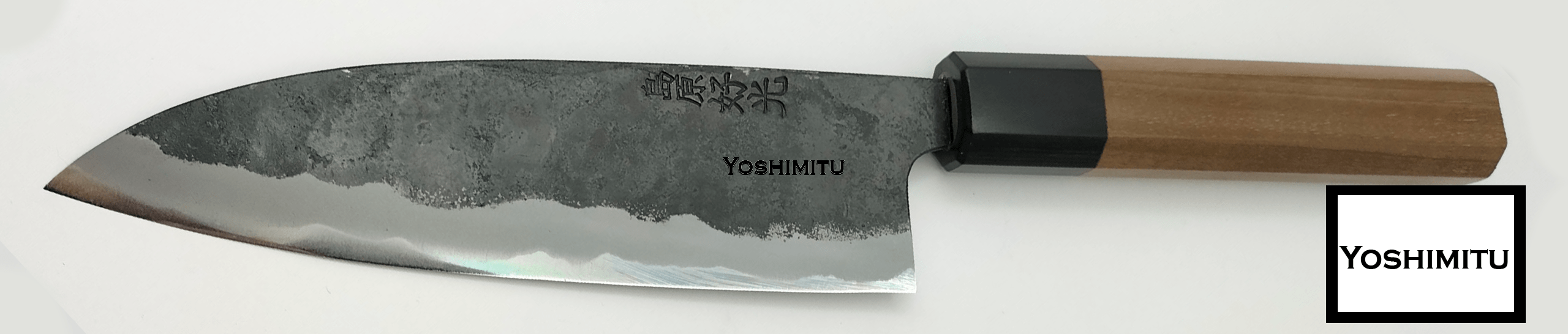 Couteau Japonais Artisanal Santoku par Yoshimitu en Shirogami paris