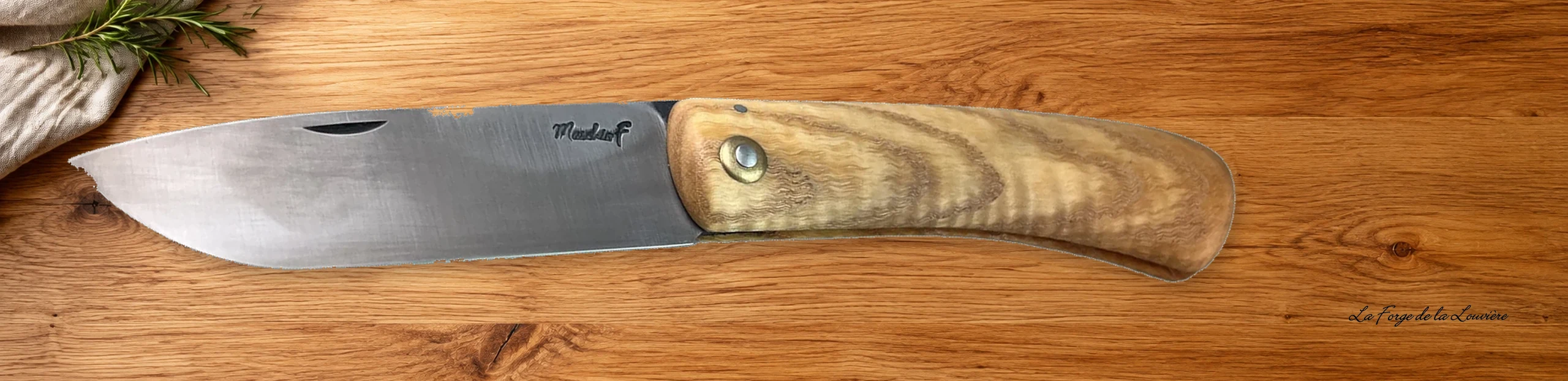 La Forge de la Louvière : Artisanat coutelier d'exception