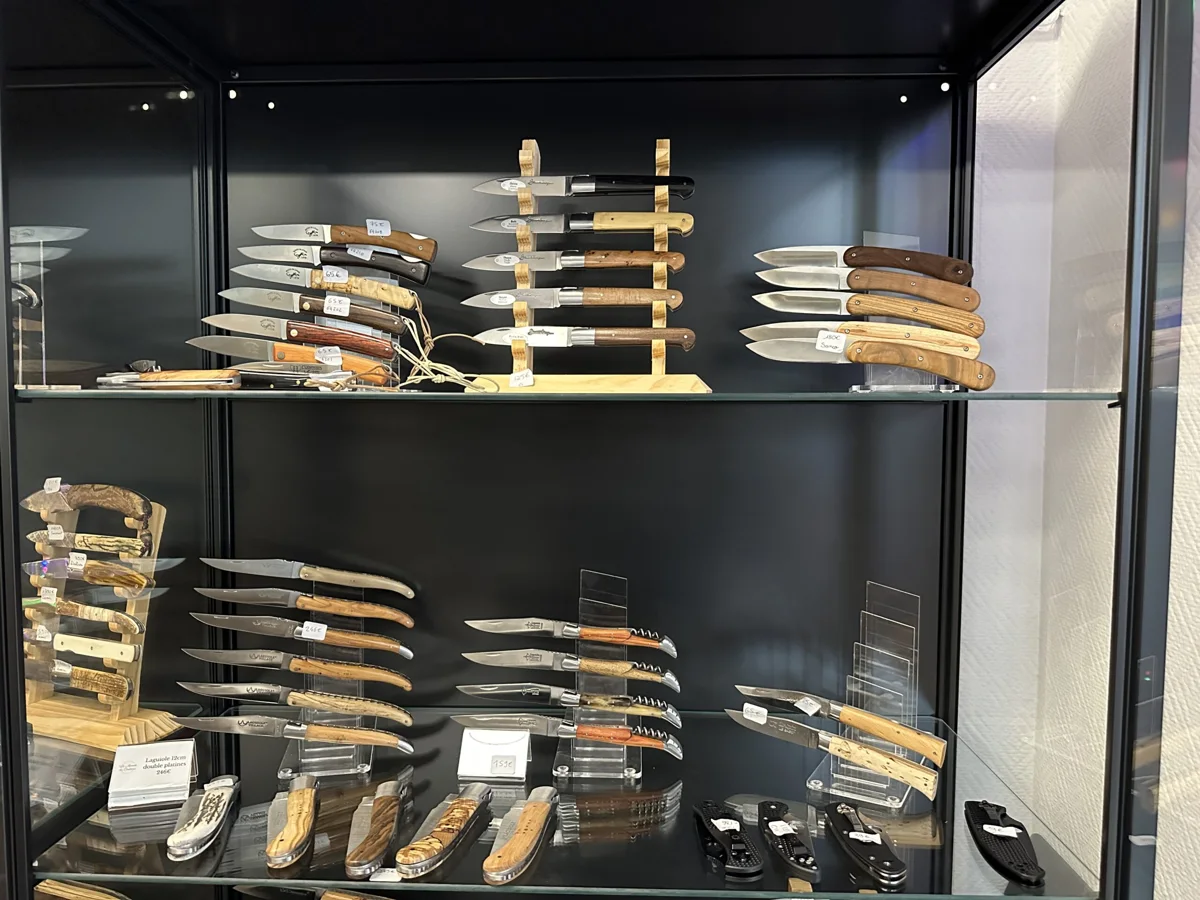 Descubrimiento de la cuchillería del Marais