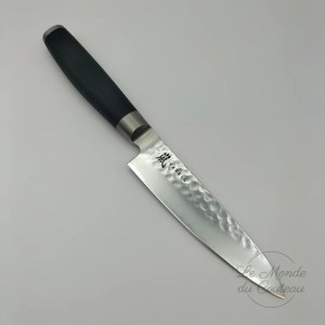 Cuchillo Japonés Utilitario Yaxell Taishi