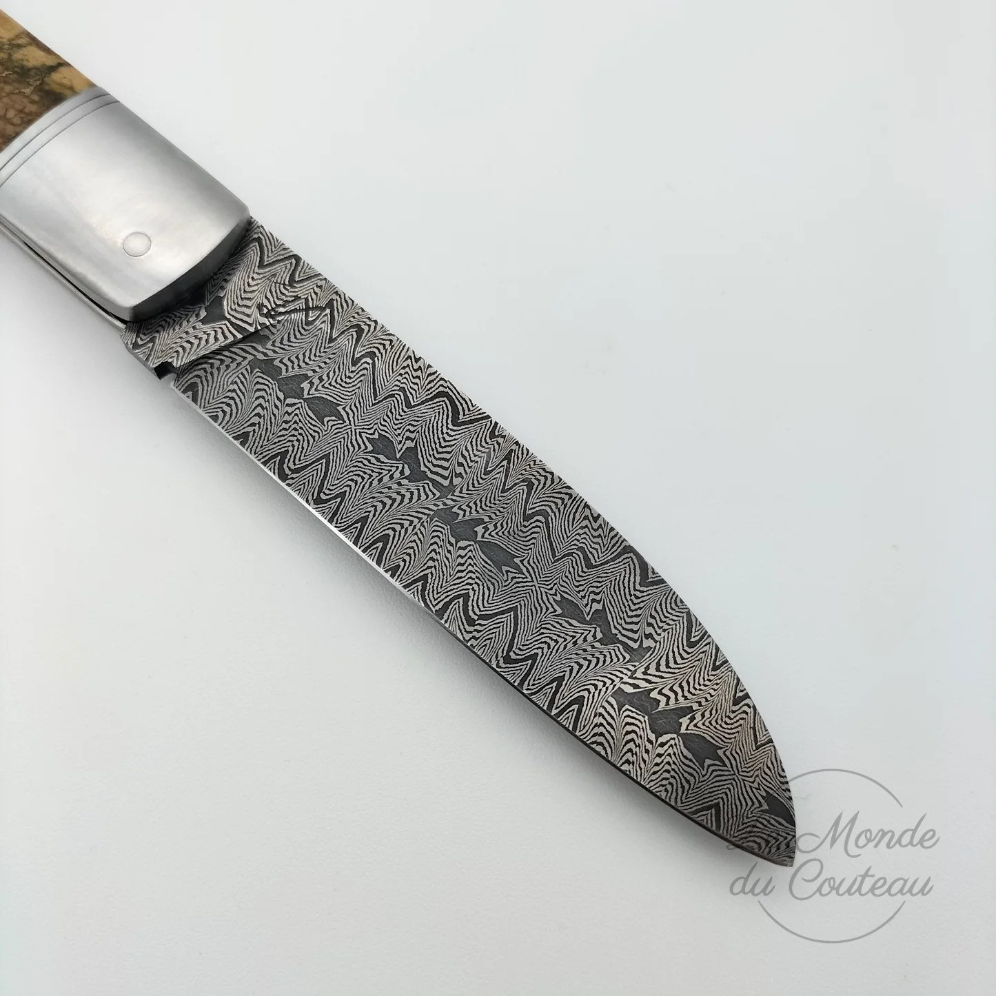 Coltello artigianale realizzato da Karim Valentin6