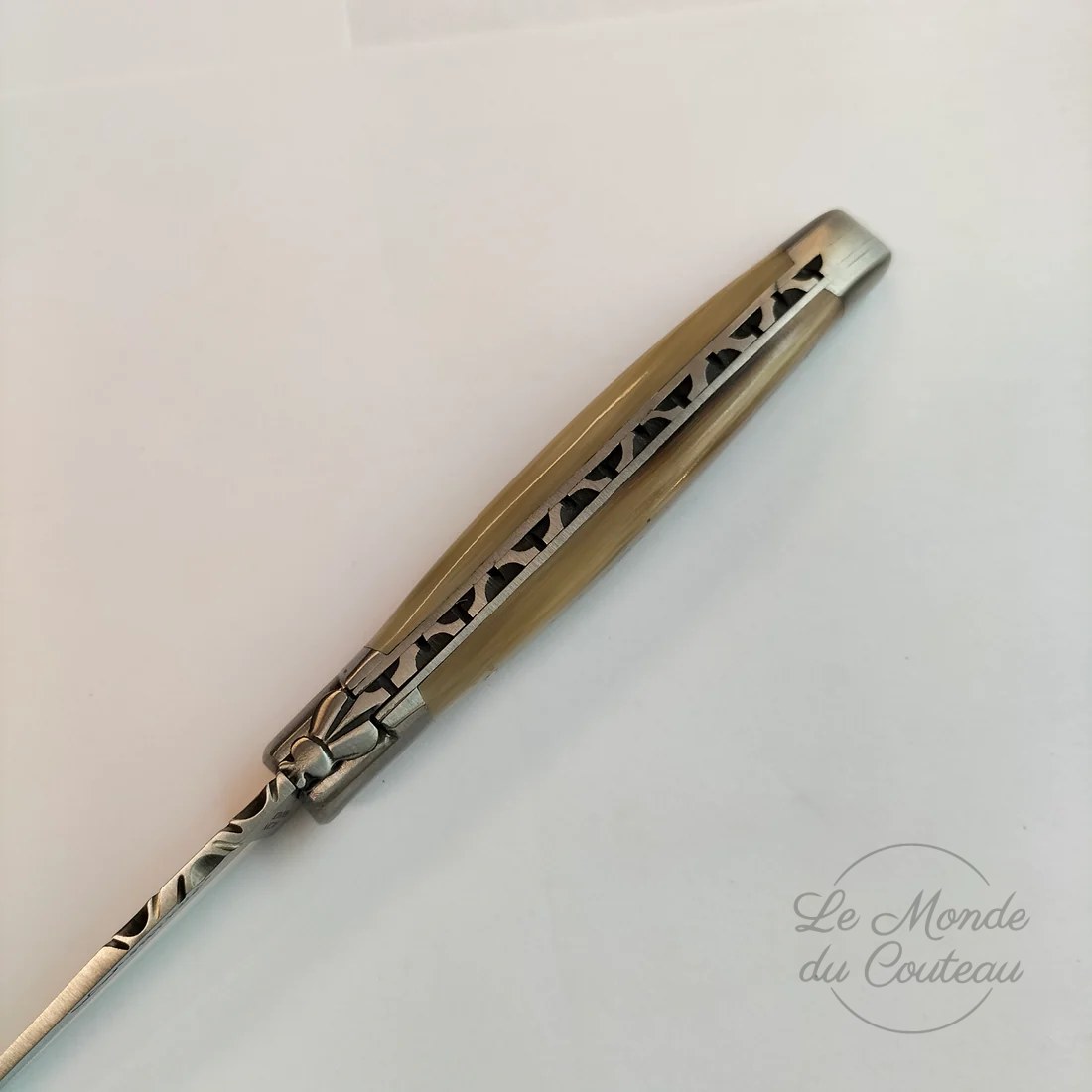 Laguiole Folding Knife 12 cm Horn Tip3