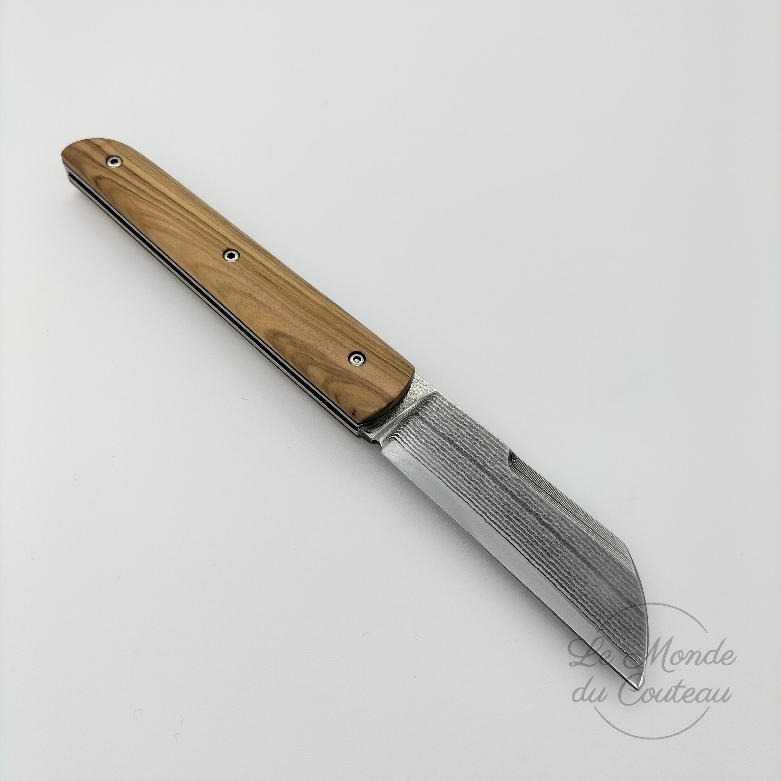 Coltello artigianale damasco di Les Lames de K 2 scaled
