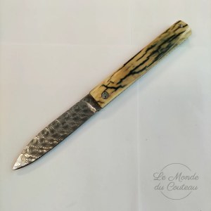 Handcrafted knife made by Fabien Servant