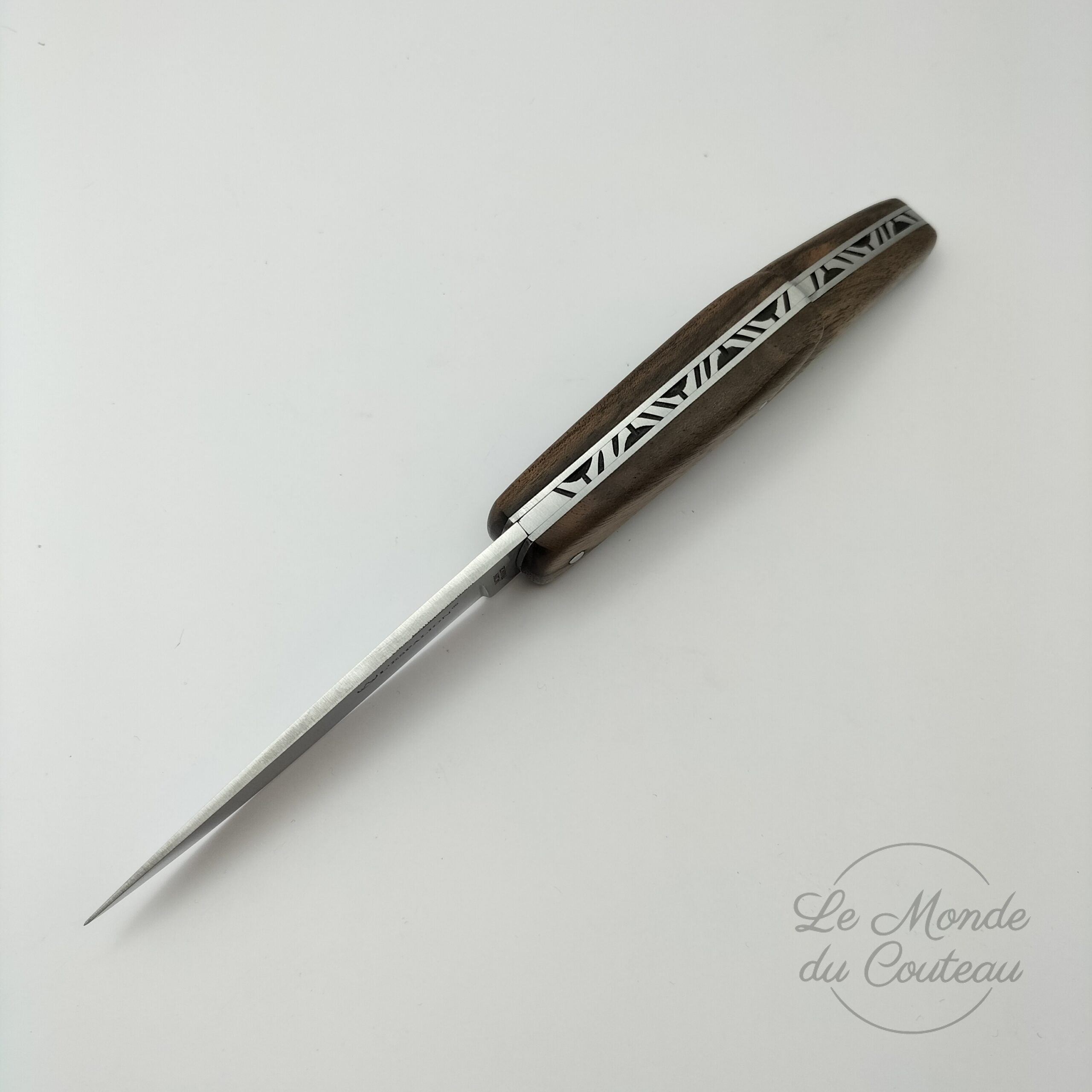 Espalion 11 cm Folding Knife by Laguiole Village in Walnut2
