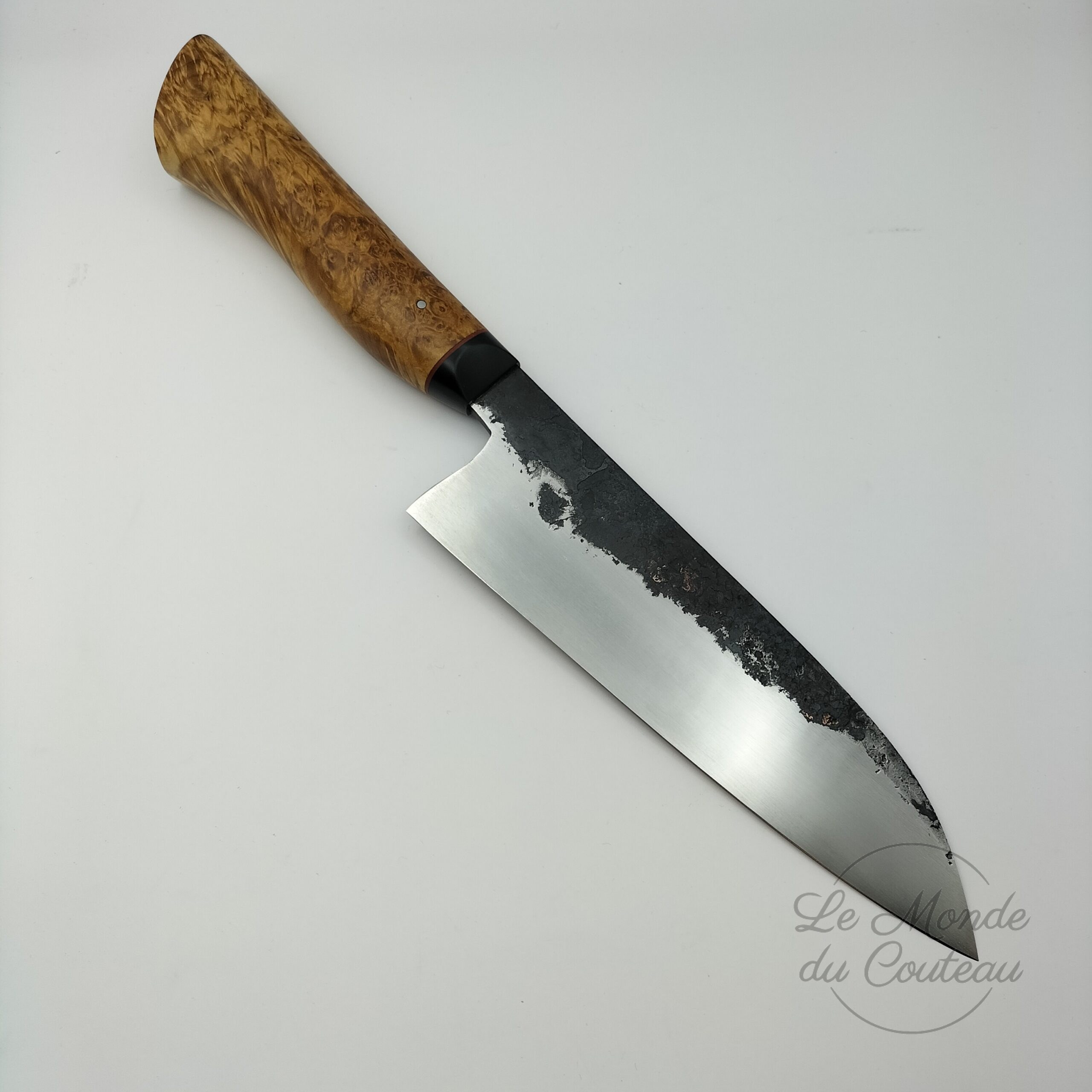 Cuchillo de Cocina Artesanal Santoku Arthur Lapostat Corian y Nudo de Ébano2