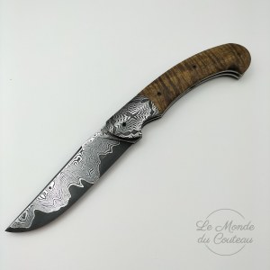 Handcrafted Damascus Knife by Amael Druez in Akasia