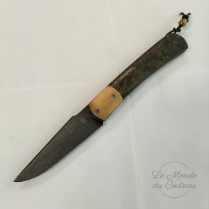 Alba collector's knife made by Yorick Stoupy